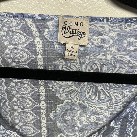 Como Vintage Blue and White Bell Sleeve Blouse - Picture 2 of 12
